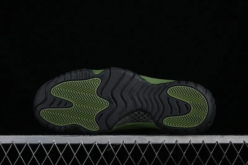 All categories Air Jordan Jordan series basketball shoes Air Jordan 11 Air Jordan 11 Retro AJ11 Joe 11 black and green high-top basketball shoes CT8012-300